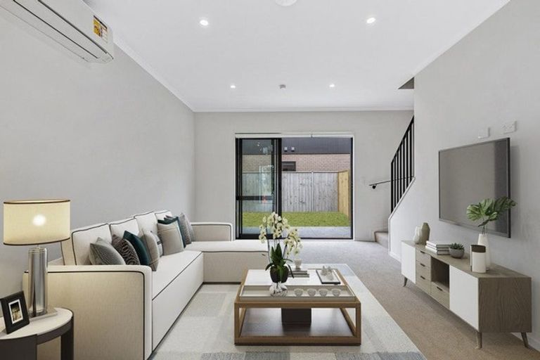 Photo of property in 17 Orona Place, Takanini, 2112