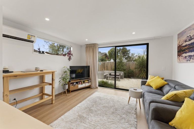 Photo of property in 6/61 Peverel Street, Riccarton, Christchurch, 8041