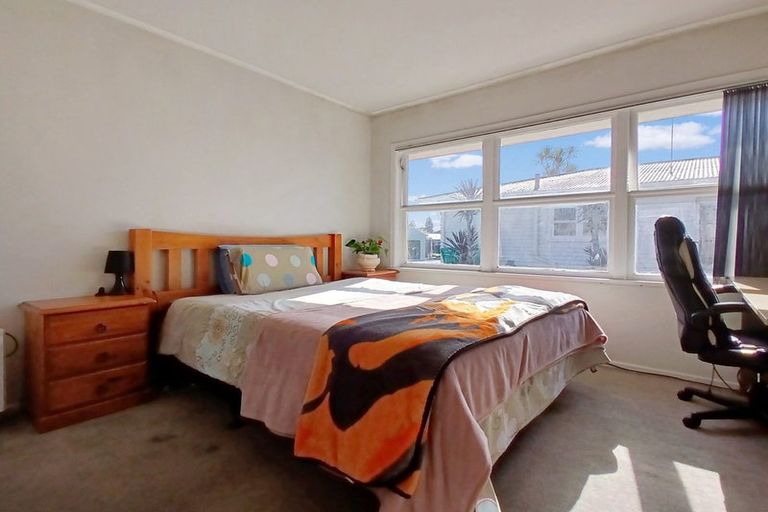 Photo of property in 26 Graeme Avenue, Mangere East, Auckland, 2024