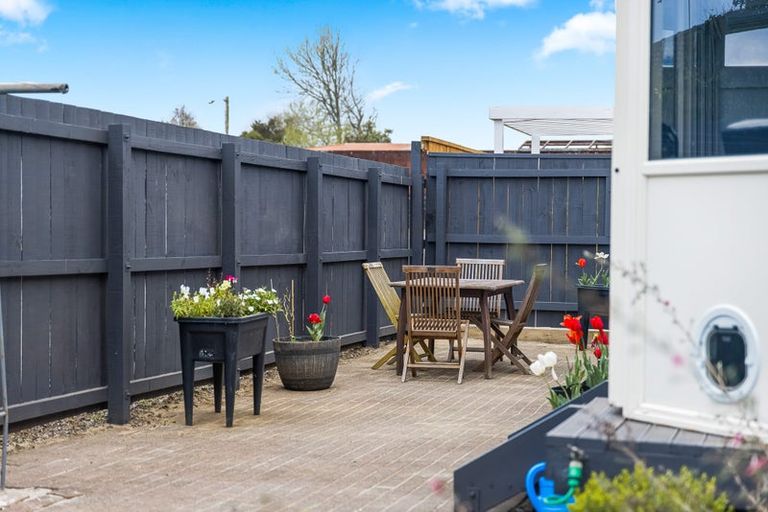 Photo of property in 1/18 Matipo Road, Te Atatu Peninsula, Auckland, 0610