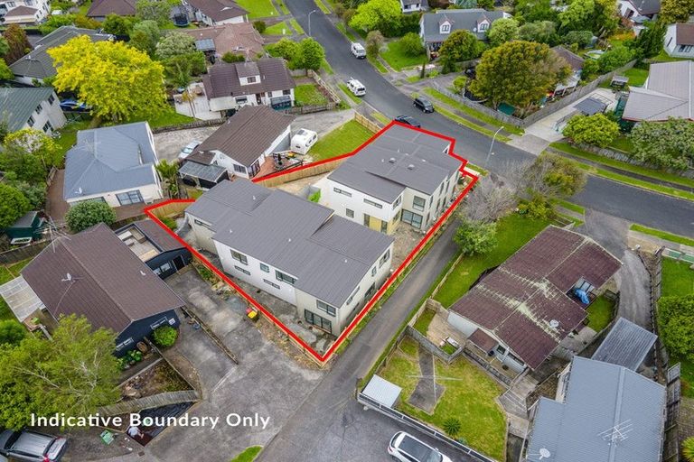 Photo of property in 50 Sandgate Avenue, Botany Downs, Auckland, 2010