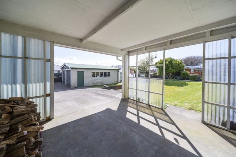 Photo of property in 126 Miranda Street, Stratford, 4332