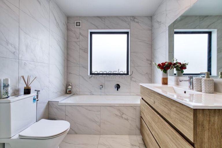 Photo of property in 17 Ta Moko Drive, Gulf Harbour, Whangaparaoa, 0930