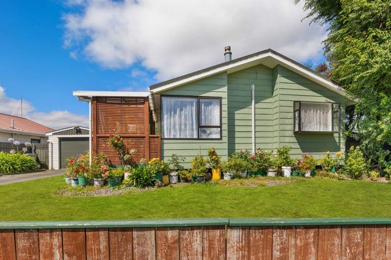 Photo of property in 16 Mercury Street, Milson, Palmerston North, 4414