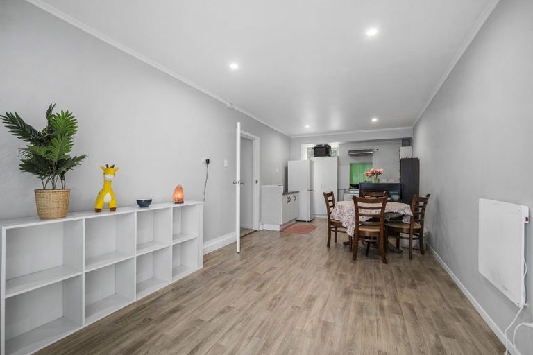 Photo of property in 7a Aurora Street, Petone, Lower Hutt, 5012