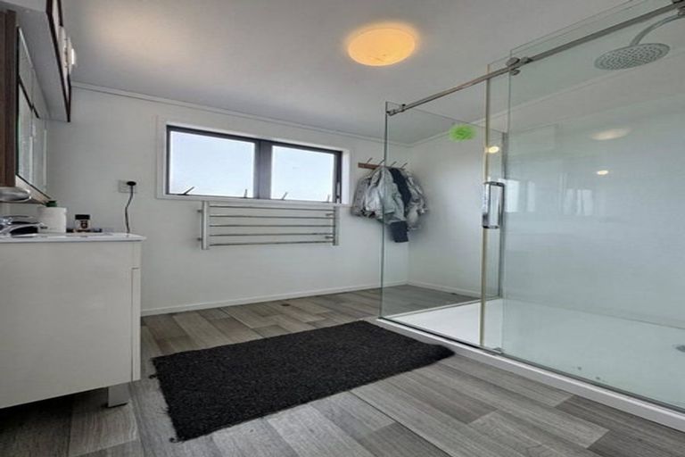 Photo of property in 28 Sedgebrook Road, Patumahoe, Pukekohe, 2678
