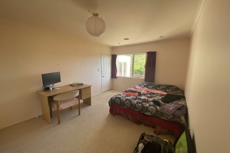Photo of property in 3 Radstock Grove, Churton Park, Wellington, 6037