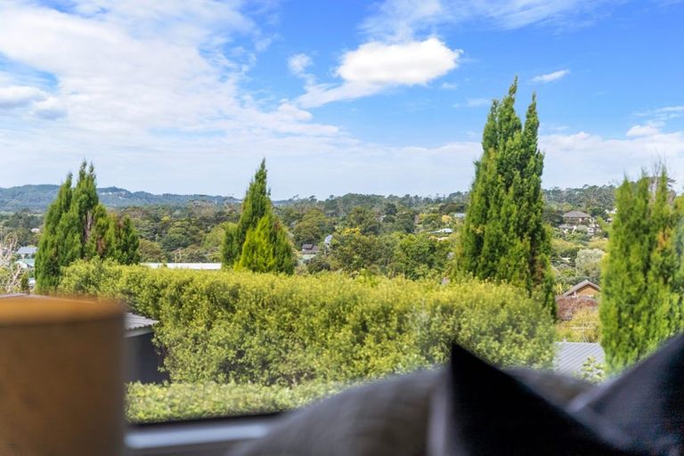 Photo of property in 3 Gavinike Place, Waimauku, 0812