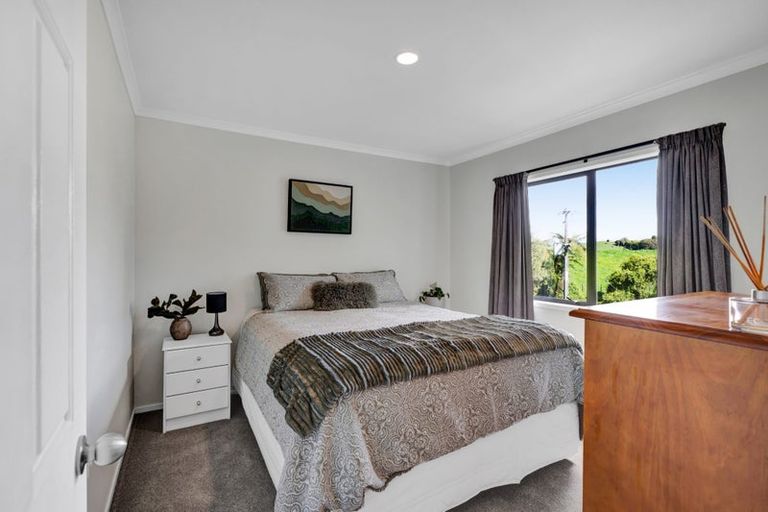 Photo of property in 43 Lincoln East Road, Everett Park, Inglewood, 4389