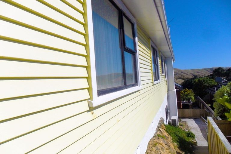 Photo of property in 40 Cunliffe Street, Johnsonville, Wellington, 6037