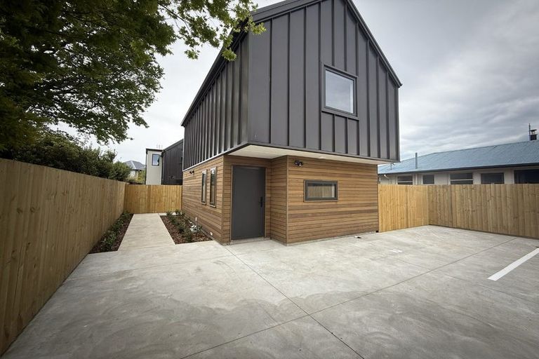 Photo of property in 26 Hargest Crescent, Sydenham, Christchurch, 8023
