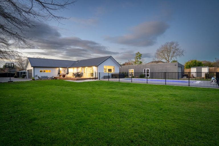 Photo of property in 186 Thornton Road, Cambridge, 3434