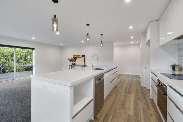 Photo of property in 2 Serenity Crescent, Kelvin Grove, Palmerston North, 4414