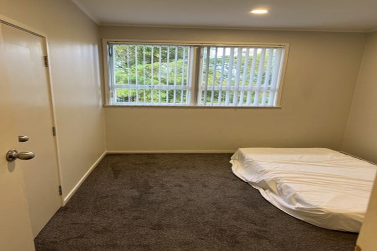 Photo of property in 3 Weatherly Road, Torbay, Auckland, 0630