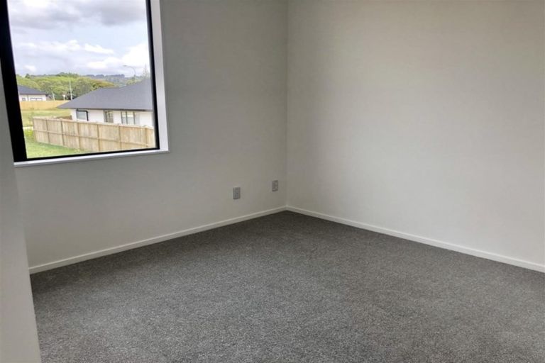 Photo of property in 7 Hoiho Road, Pukekohe, 2120