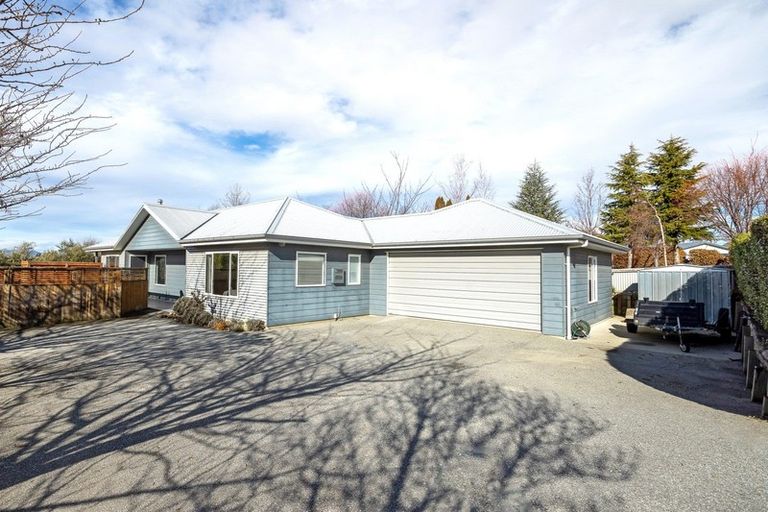 Photo of property in 3 Hillview Place, Wanaka, 9305