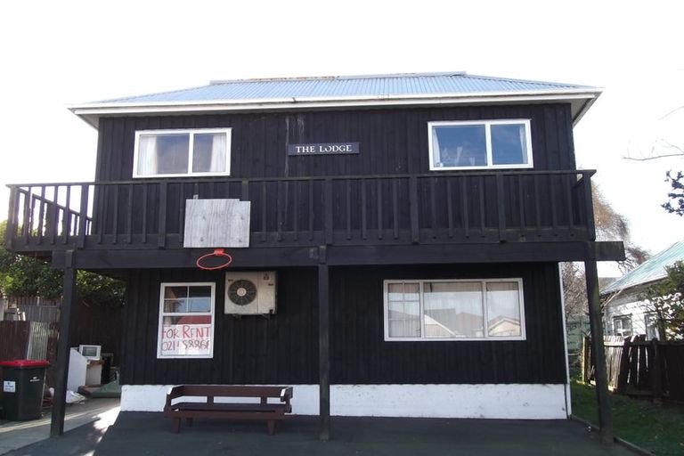 Photo of property in 112 Union Street East, North Dunedin, Dunedin, 9016