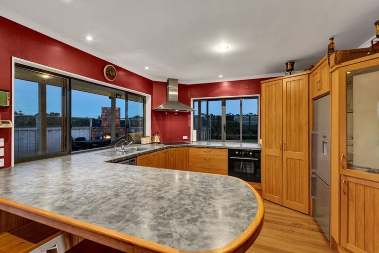 Photo of property in 957 Main Road North, Onaero, Waitara, 4383