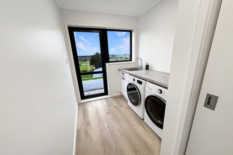 Photo of property in 18 Cracroft Drive, Putiki, Whanganui, 4500