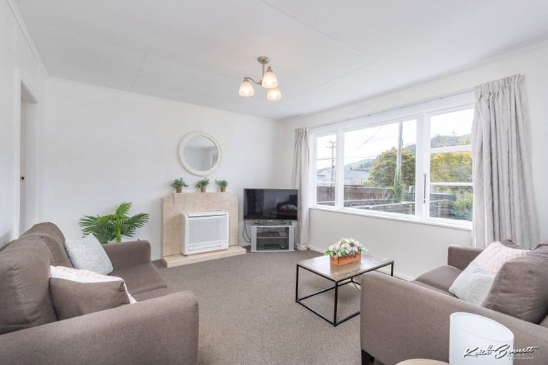 Photo of property in 37 Hyde Street, Wainuiomata, Lower Hutt, 5014