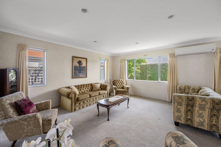 Photo of property in 7a Golding Road, Taradale, Napier, 4112