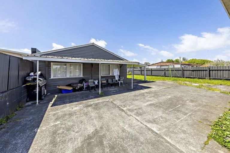 Photo of property in 7 Kairanga Street, Mangere East, Auckland, 2024