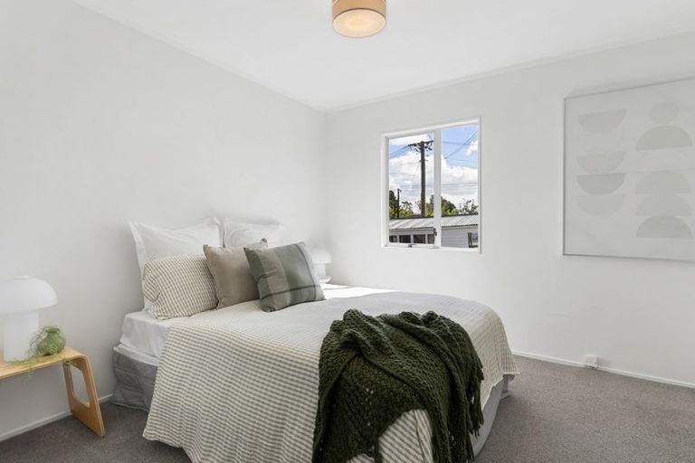 Photo of property in 8 Dakota Avenue, Beach Haven, Auckland, 0626