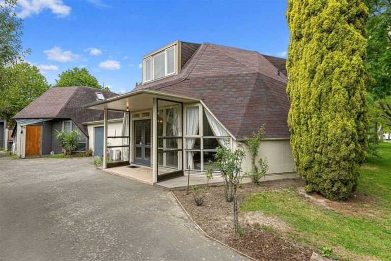 Photo of property in 1/280 Memorial Avenue, Burnside, Christchurch, 8053