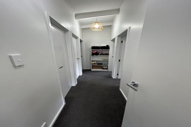 Photo of property in 626 Te Atatu Road, Te Atatu Peninsula, Auckland, 0610