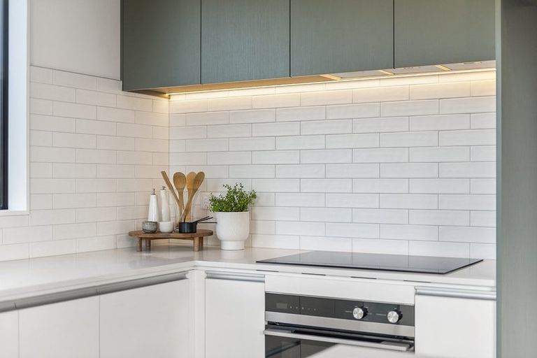 Photo of property in 3/241 Hill Road, The Gardens, Auckland, 2105