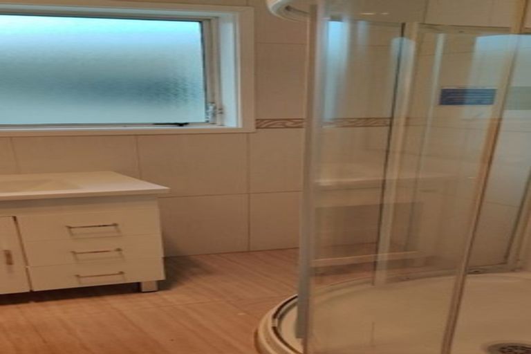 Photo of property in 5 Kivell Close, Mangere East, Auckland, 2024