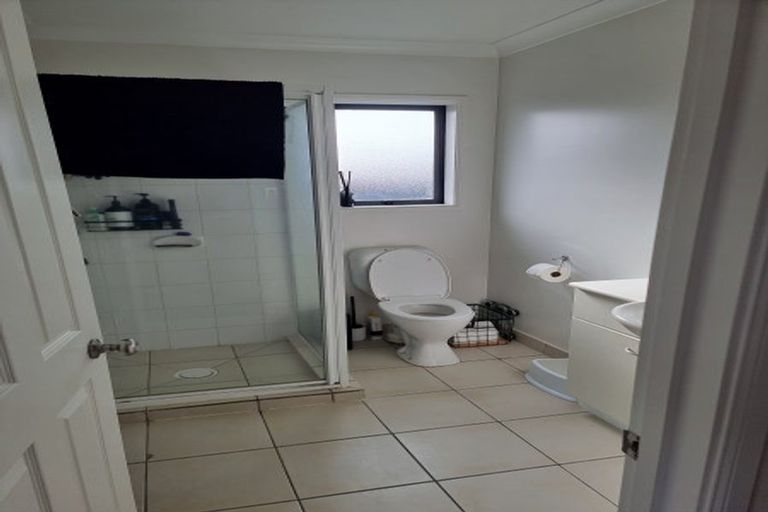 Photo of property in 18 Puhara Avenue, Parklands, Christchurch, 8083