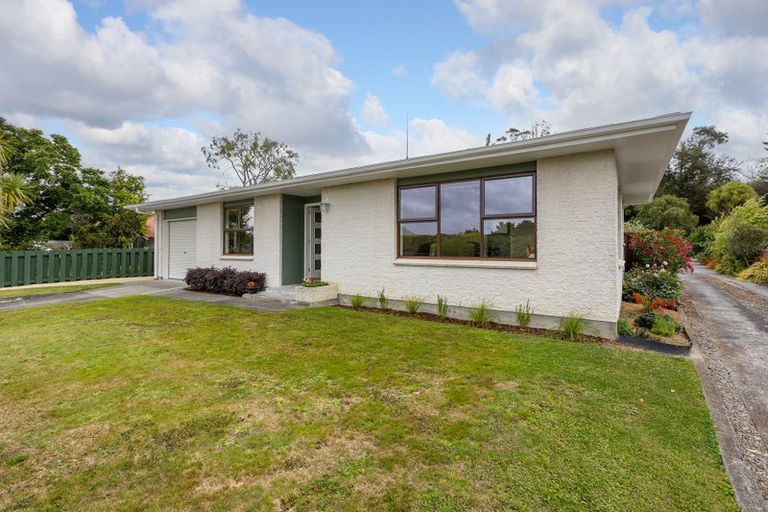 Photo of property in 4 Chamberlain Road, Masterton, 5810