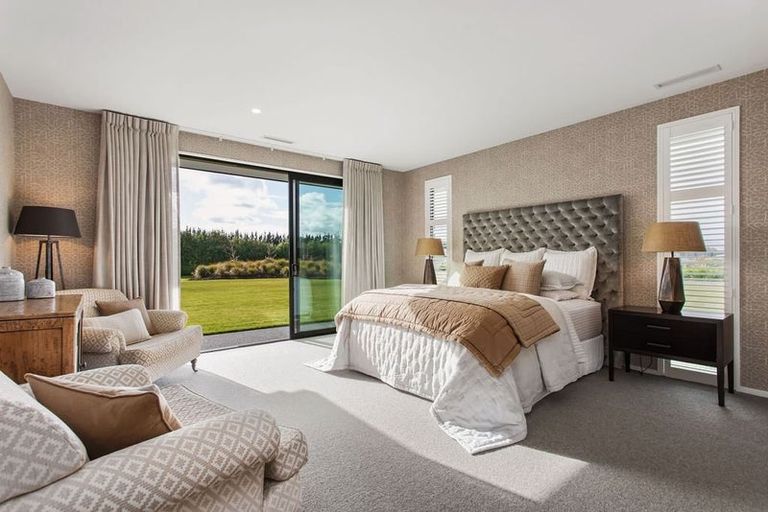 Photo of property in 21 Classiebawn Lane, Prebbleton, 7676