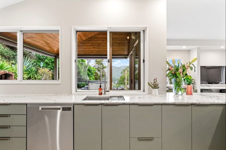 Photo of property in 596 Leigh Road, Whangateau, Warkworth, 0985
