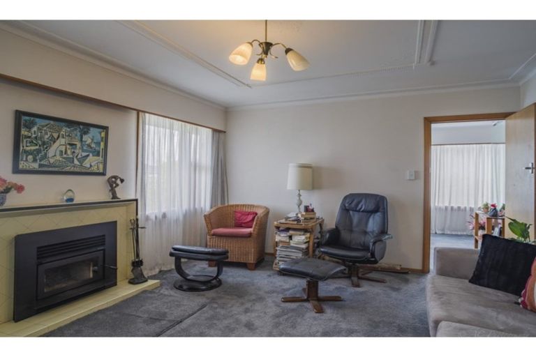 Photo of property in 28 Saint George Street, Watlington, Timaru, 7910