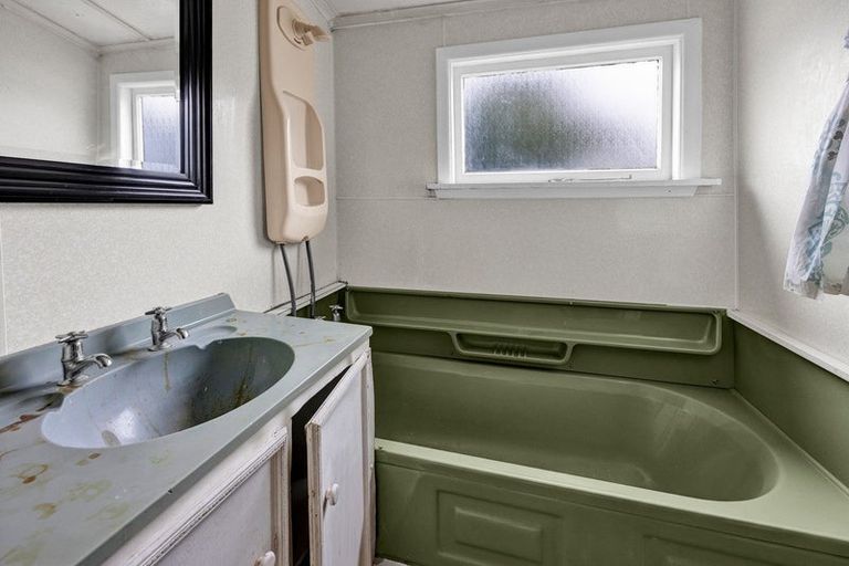 Photo of property in 51a Union Street, Hawera, 4610