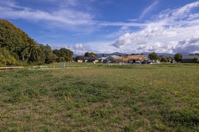 Photo of property in 11 Magnolia Drive, Springlands, Blenheim, 7201