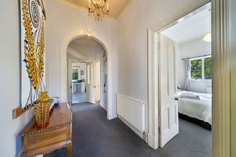 Photo of property in 1 Jessop Street, South Hill, Oamaru, 9400