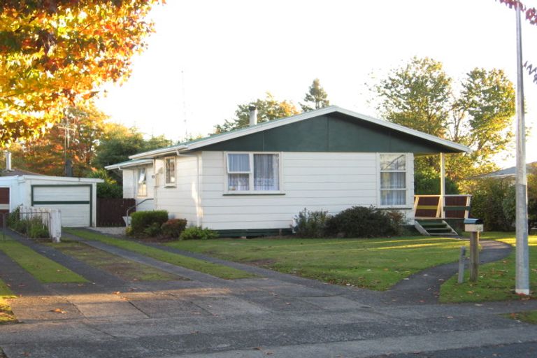 Photo of property in 10 Kotuku Place, Tokoroa, 3420