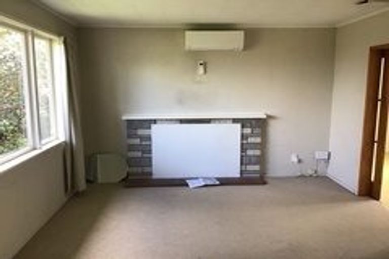 Photo of property in 2 Cobham Crescent, Waipukurau, 4200