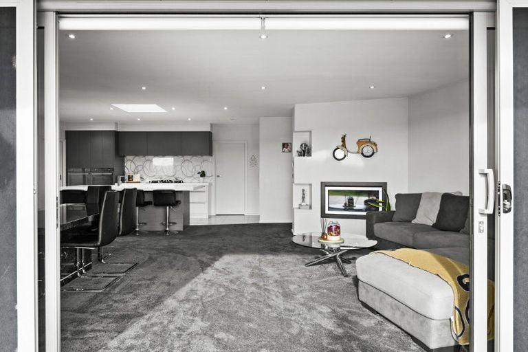 Photo of property in 19 Esk View Road, Eskdale, Napier, 4182