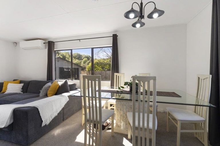 Photo of property in 15 Spackman Crescent, Paraparaumu, 5032