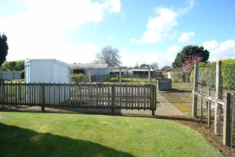 Photo of property in 28 Hussey Street, Waverley, 4510