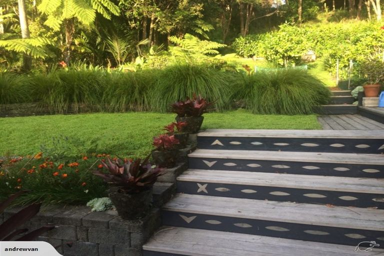 Photo of property in 709a South Titirangi Road, Titirangi, Auckland, 0604