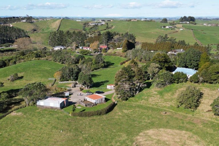 Photo of property in 868 Upland Road, Egmont Village, New Plymouth, 4372