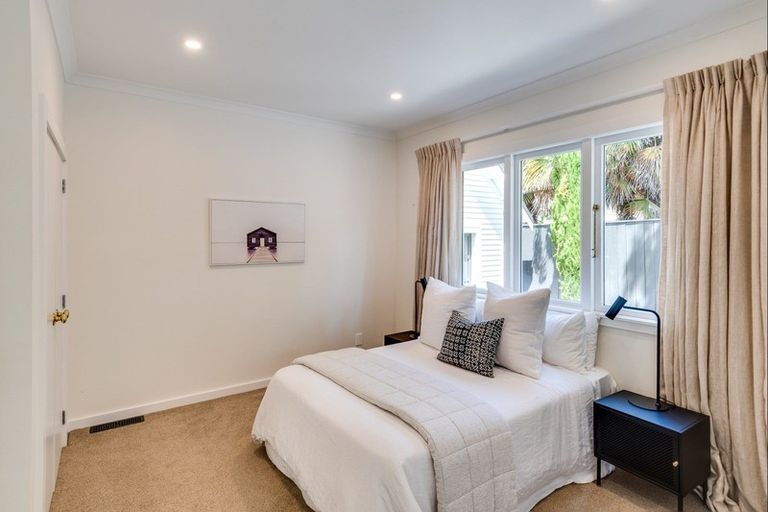 Photo of property in 9 Lindsay Street, Havelock North, 4130
