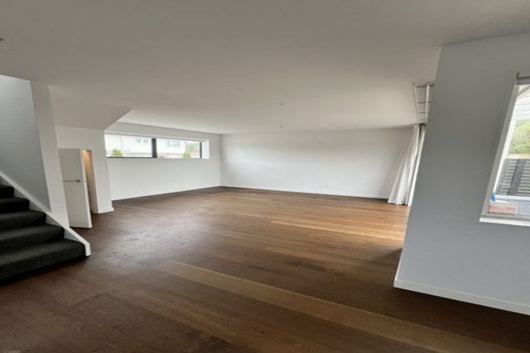 Photo of property in 1/50 Friend Street, Karori, Wellington, 6012