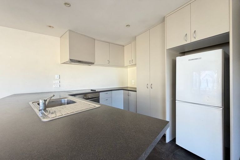 Photo of property in 8/189 Ohiro Road, Brooklyn, Wellington, 6021