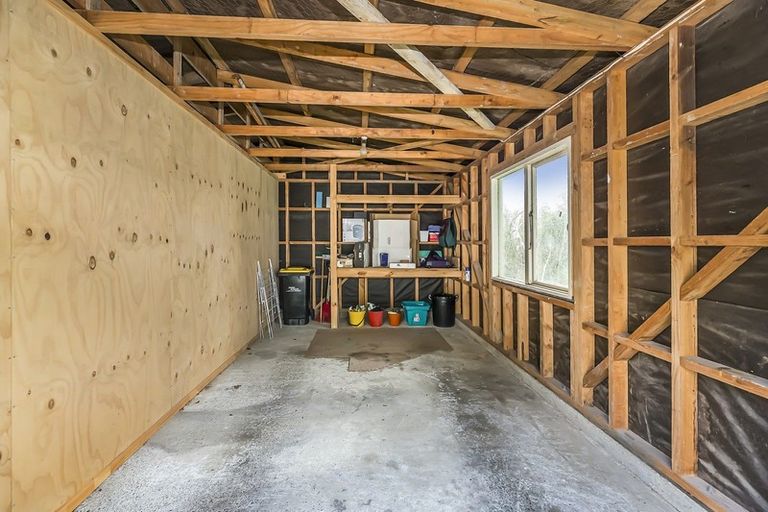 Photo of property in 14f2 Astor Street, Karori, Wellington, 6012